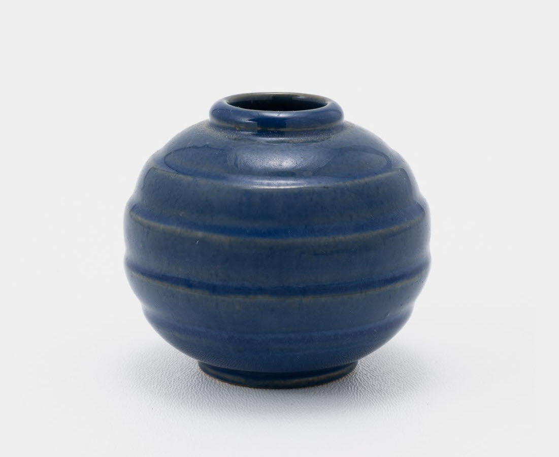 Frankoma <br> #500 Vase <br> c. 1934, H. 2 3/4" <br> Early Blue <br> Ada Clay, Ink Stamp