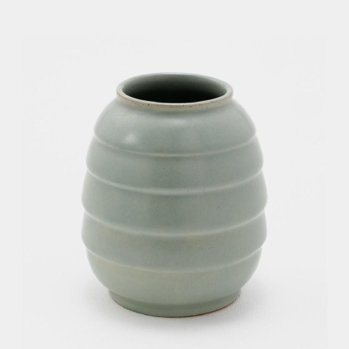 Frankoma <br> #12 Vase <br> c. 1936-1938, H. 4 1/4" <br> Dove Gray <br> Ada Clay, Cat Mark