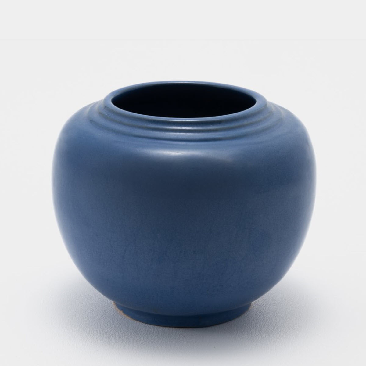 Frank Potteries <br> #24 Vase <br> c. 1933-1934, H. 5" <br> Royal Blue <br> Ada Clay, Ink Stamp